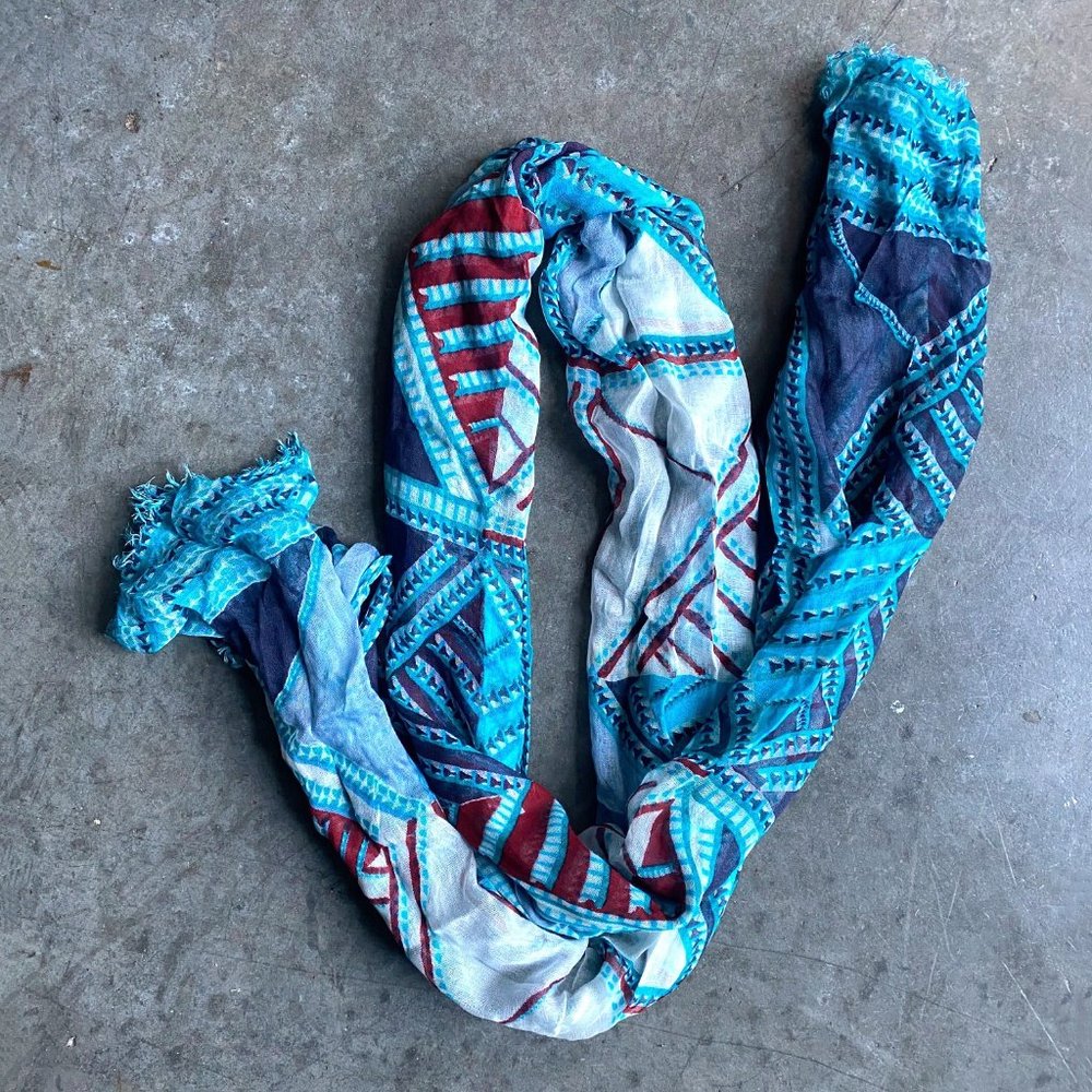 BCBGMaxAzria Geometric Print Scarf: LAST CHANCE (Donating 1/26)